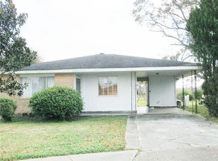 3528 Hero Dr, Gretna, LA 70053