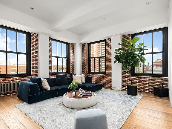 4th image of 20 Jay St #7AB