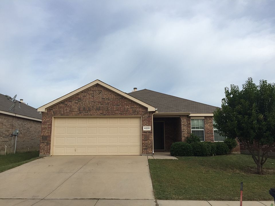 1st image of 6221 Chalk Hollow Dr