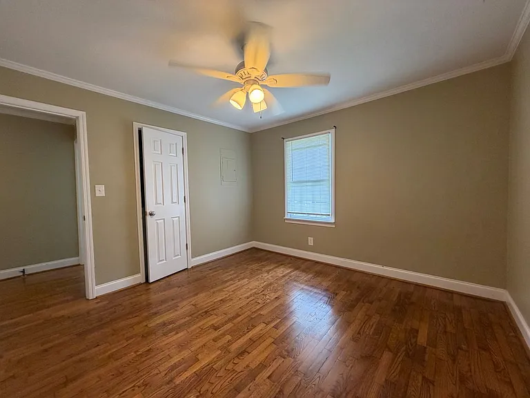 113 Hawthorne St SE — Photo 14