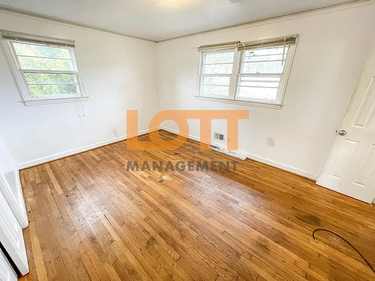 323 Welcome Ave — Photo 16
