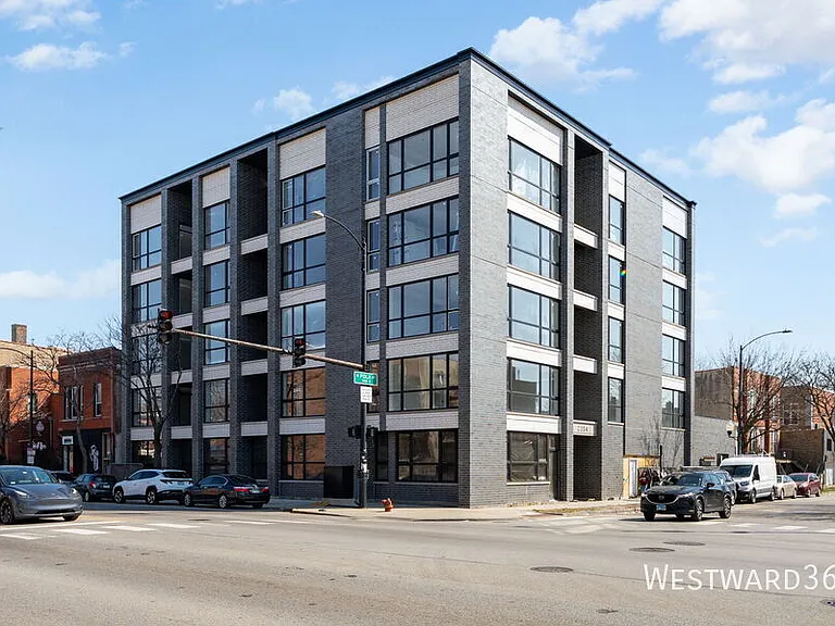 2354 W Polk St #205 — Photo 18