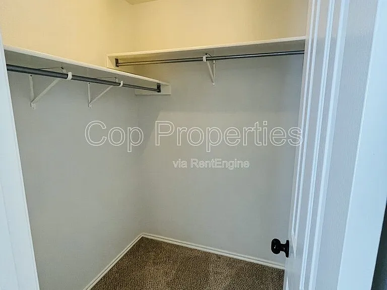 22622 Madison Park — Photo 12