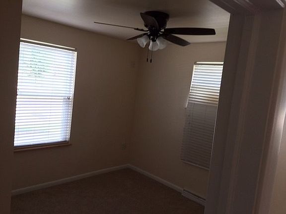 3rd image of 304 Meadville St