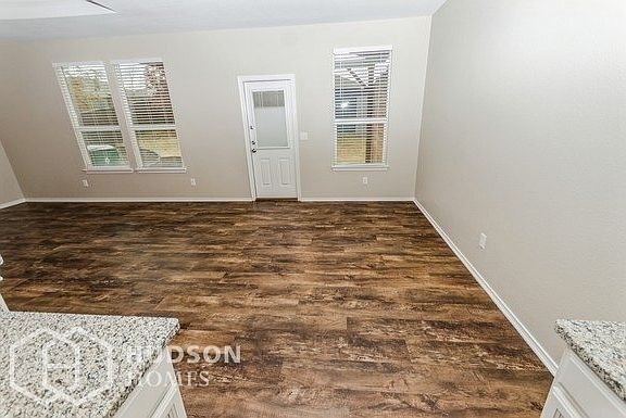 3rd image of 1808 Trace Dr