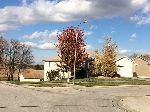 2nd image of 340 Wenzel Cir