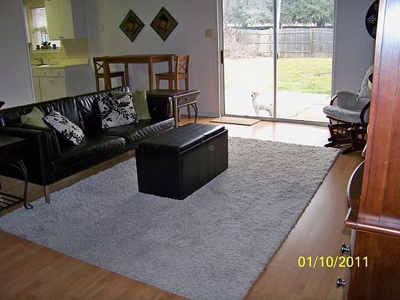 3rd image of 1309 Janann Ave
