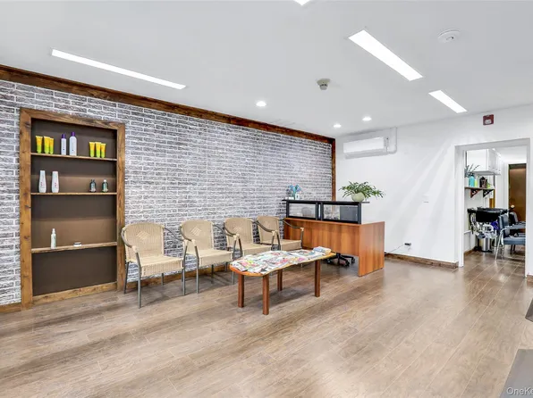 199 State Route 299 Suite 103, Highland, NY 12528