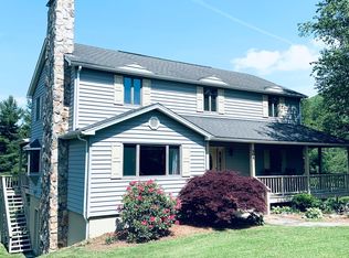 506 Country Place Dr, Boone, NC 28607