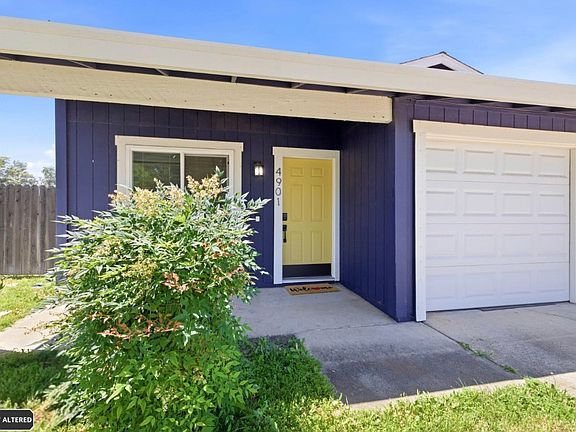 2nd image of 4901-4903 Travertine Cir