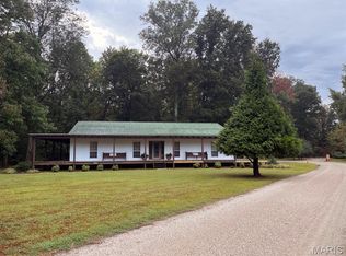 35087 State Highway 53, Campbell, MO 63933