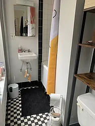 Rented by M.Grossman R.E. Management