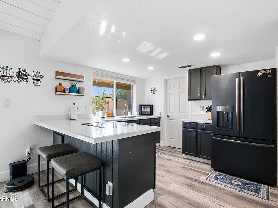 10th image of 4536 W Continental Drive