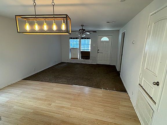 5th image of 1301 Broadway St