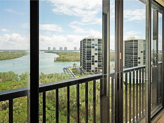 5th image of 26171 Hickory BLVD #9B