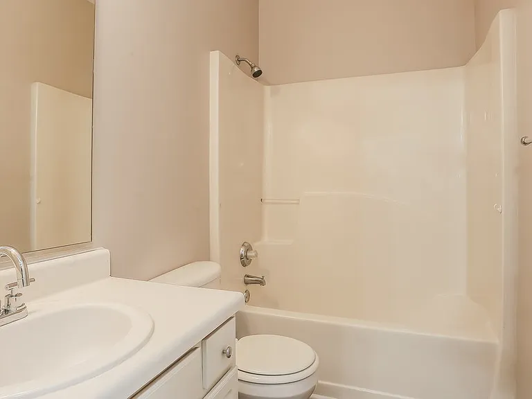 5980 Tate Dr — Photo 16