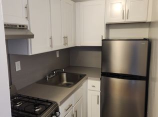8625 Van Wyck Expy APT 324, Jamaica, NY 11435