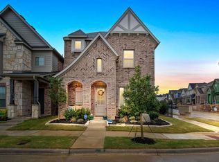 261 Harbor Hills Dr, Flower Mound, TX 75028