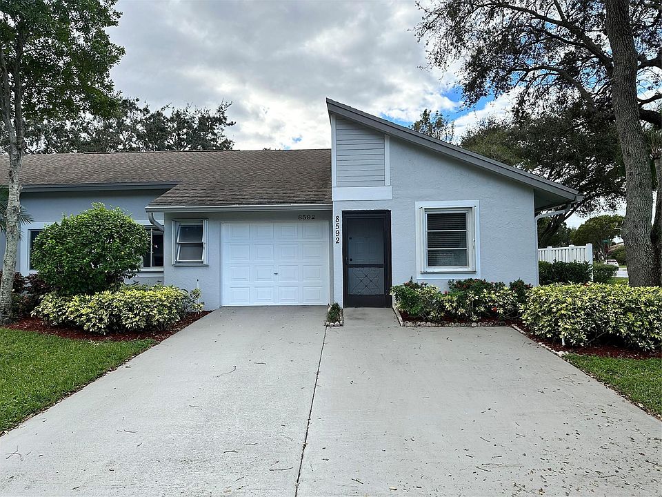 1st image of 8592 Flamingo Drive #8592
