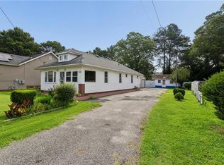 1417 Gust Ln, Chesapeake, VA 23323