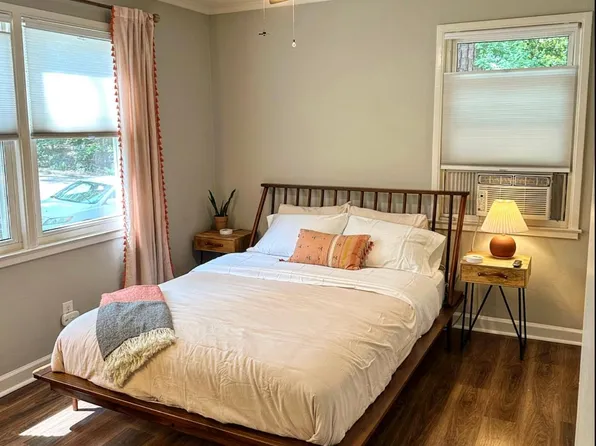 827 Daniels St, Raleigh, NC 27605