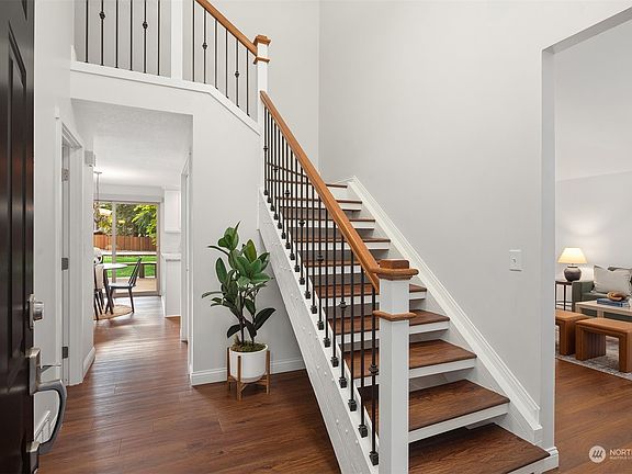3rd image of 16231 194th Avenue NE