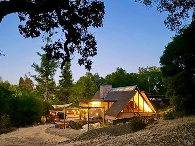 2140 Hyland Court, Santa Rosa, CA, 95404