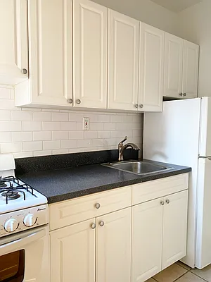 Rented by Waverly Realty Associates | media 13