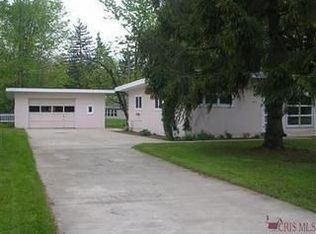 1073 Bryce Ave, Aurora, OH 44202