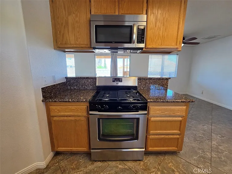 57215 Aranza Ct — Photo 13
