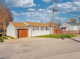 316 Riverview Ave, Westover, WV 26501