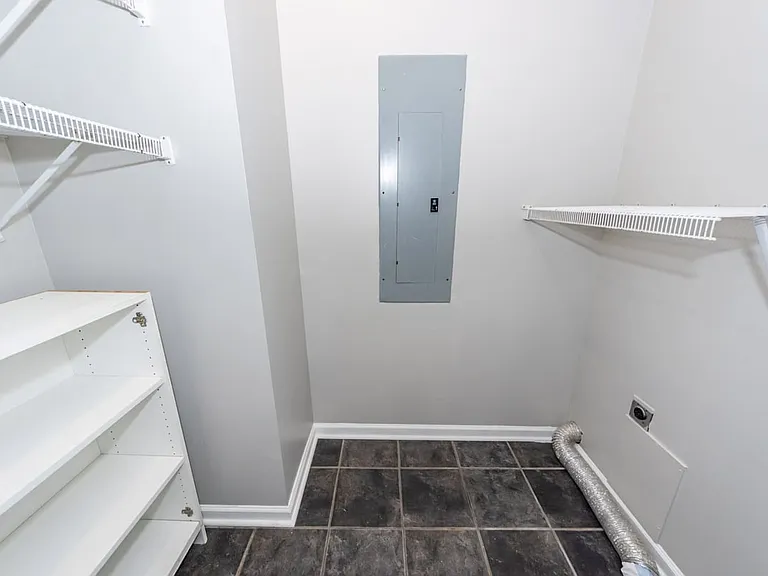 1441 Swamp Angel Ct — Photo 20