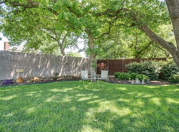 4th image of 5208 White Pine Dr