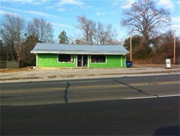 1st image of 1102 W Upshur Ave