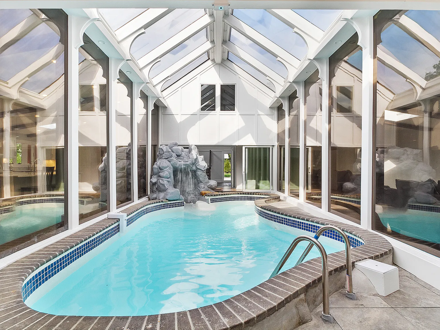 East Quogue Estate | Indoor & Outdoor Pool, Hot Tub, 1 Acre — Photo 3