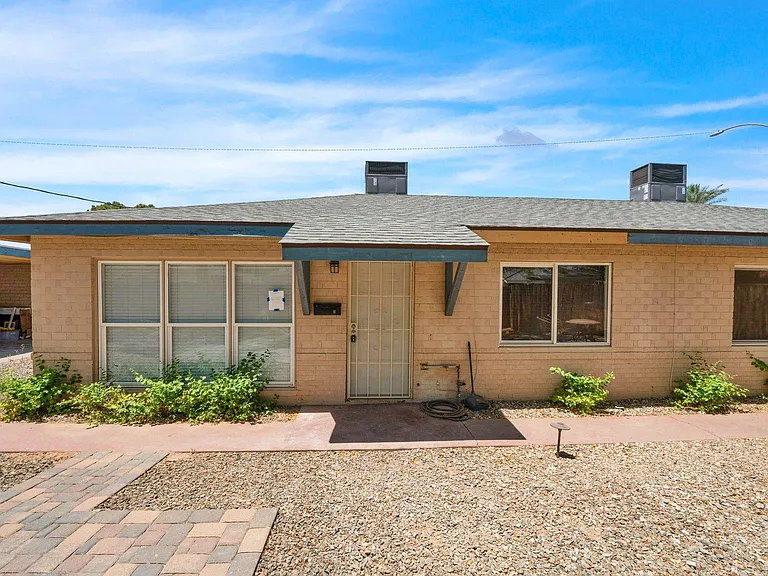 547 W San Juan Ave #B — Photo 15