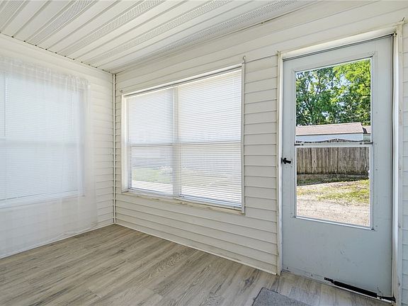 5th image of 3129 Cottage Ter
