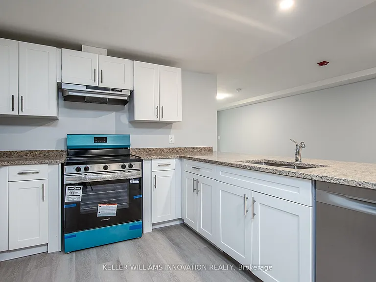 10 Queen St #2 — Photo 13