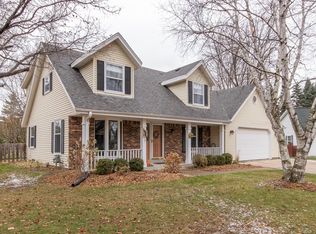 N26W5350 Polk St, Cedarburg, WI 53012