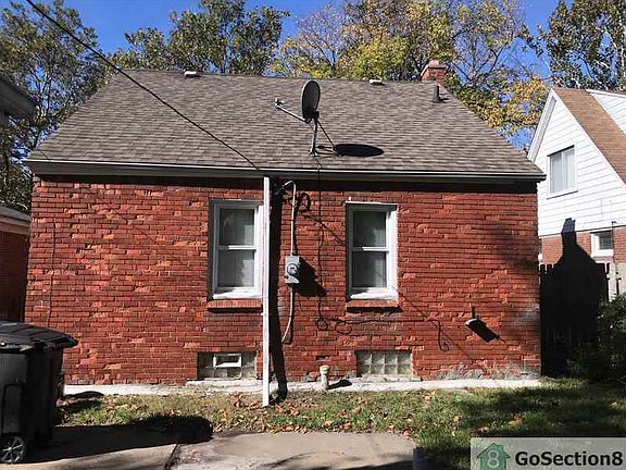 2nd image of 7298 Mettetal St