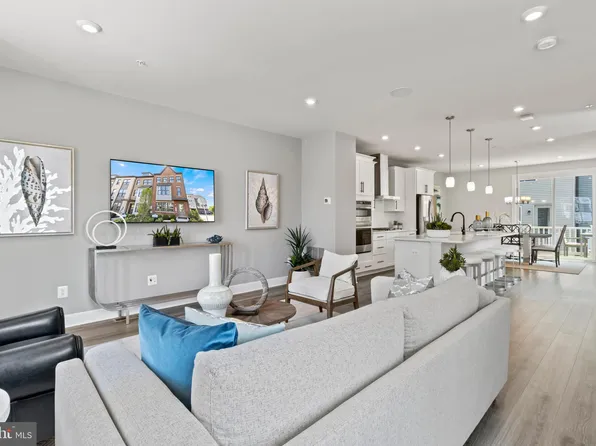 3508 Stella Blue Dr, Hyattsville, MD 20782