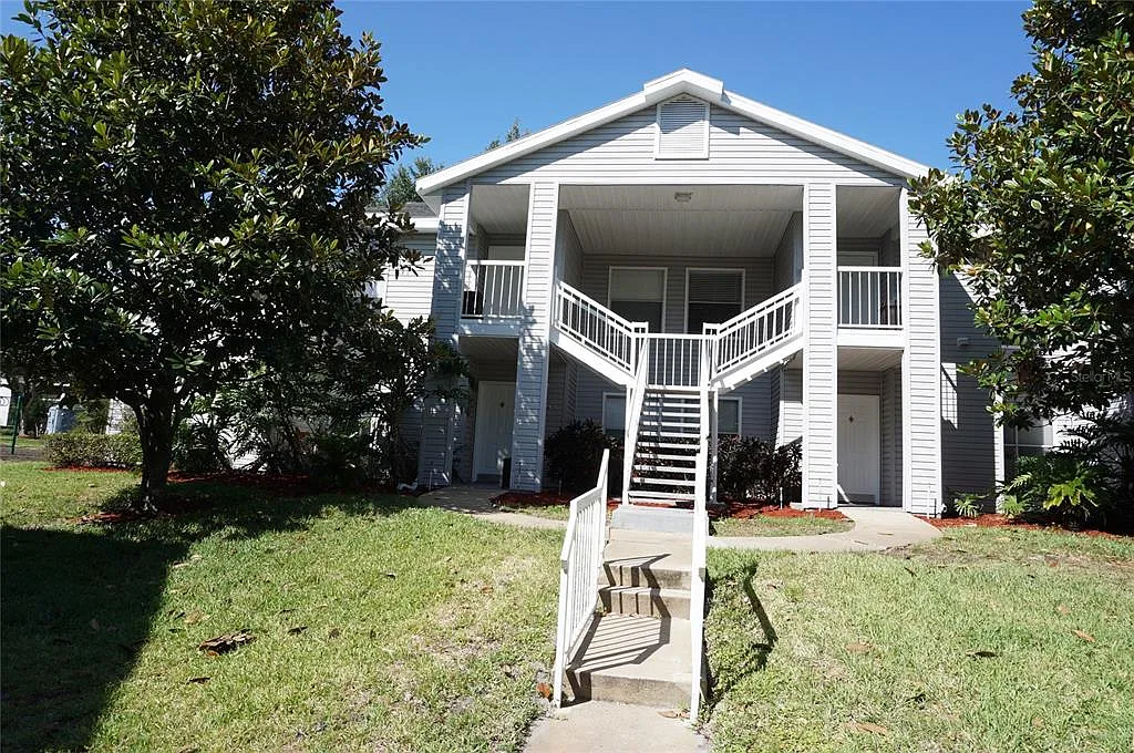2 bed, 2.0 bath, 947 sqft, $1,650 — Photo 1