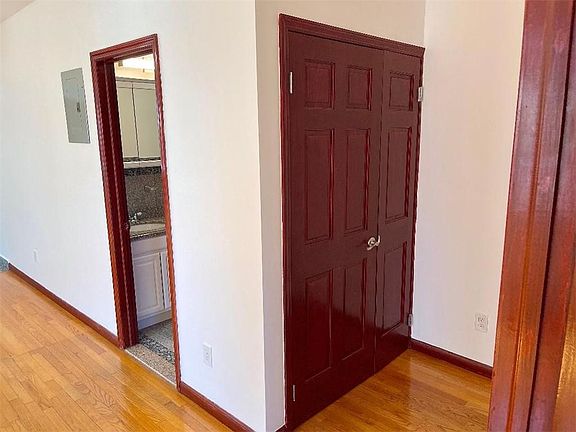 3rd image of 873 42nd St APT 2D