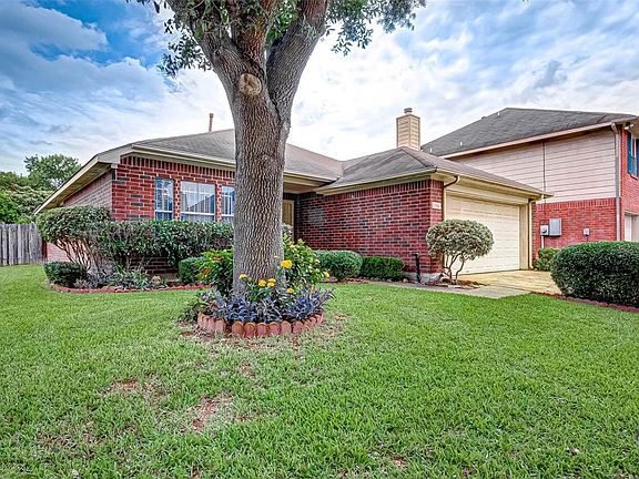 2nd image of 11941 Fondren Meadow Dr