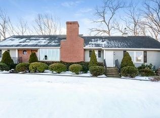 3 Whitehall Cir, Shrewsbury, MA 01545