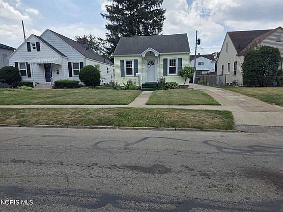 2nd image of 2517 Ivy Pl