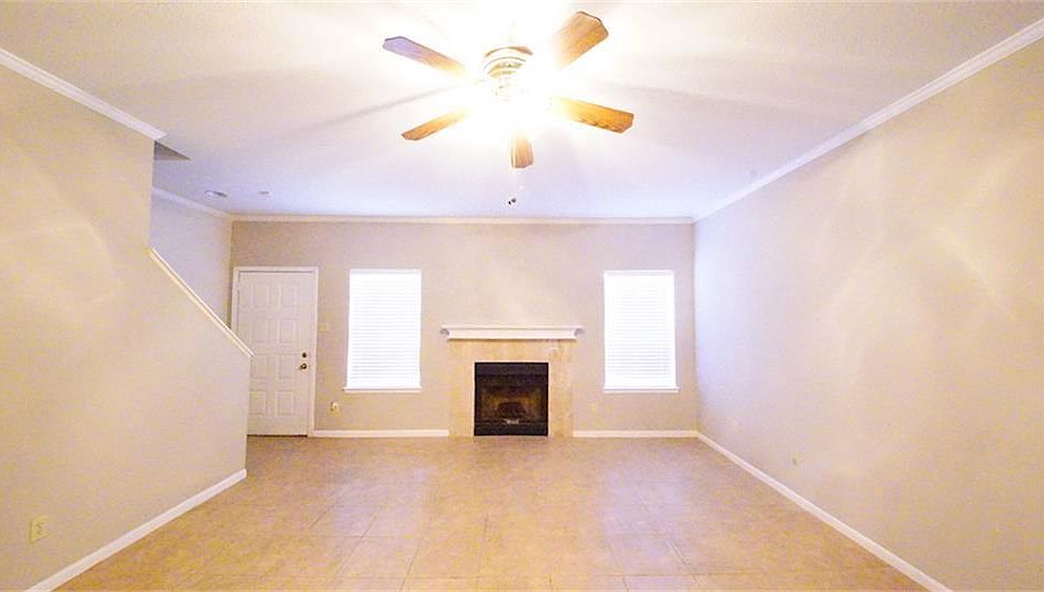 1st image of 9850 Pagewood Ln APT 403