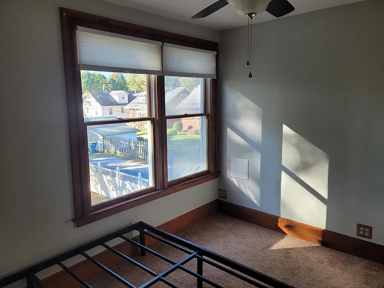 956 Hale Ave — Photo 18