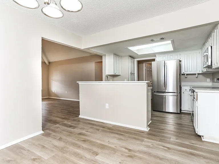 7456 Cross Ridge Cir — Photo 7