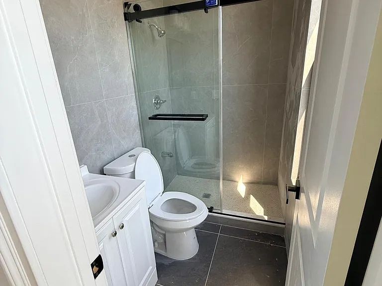 343 Liberty Ave #2 — Photo 6